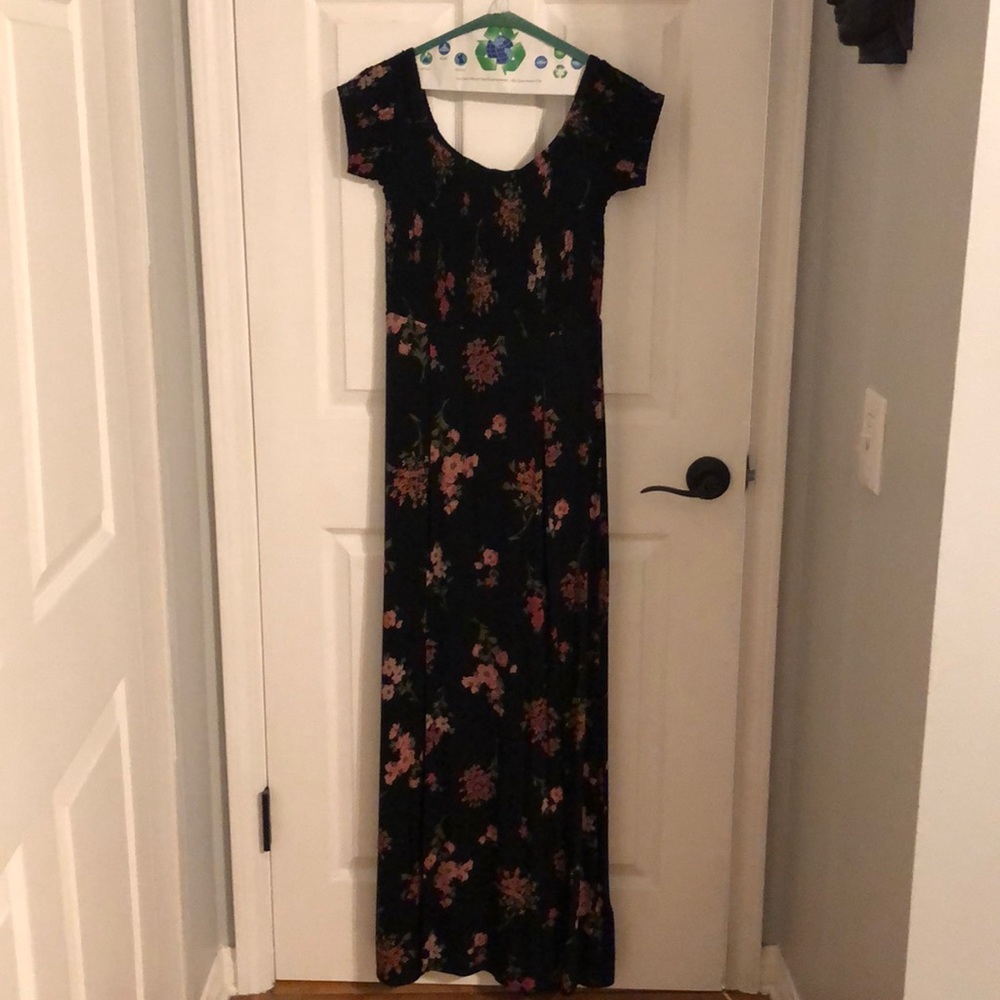 Express off the shoulder dress black